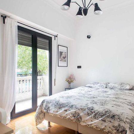 Newly Renovated Studio Downtown Athens! Экстерьер фото